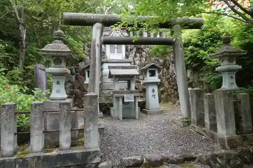 御嶽山大和本宮の鳥居