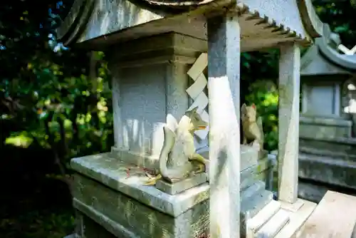 磐裂根裂神社の末社