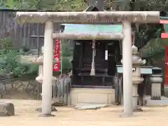 祇園神社の末社