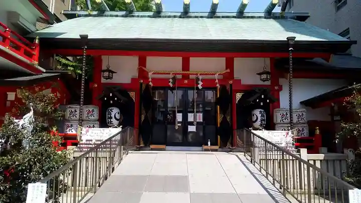 鷲神社の本殿・本堂