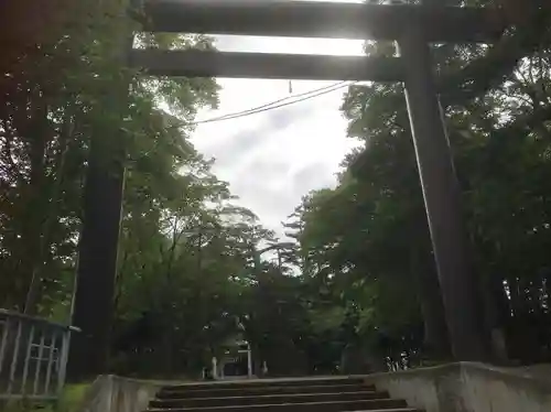 北広島市総鎮守　廣島神社の鳥居