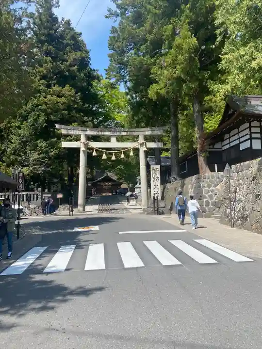 諏訪大社下社春宮(長野県)