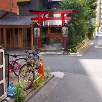 五十稲荷神社(栄寿稲荷神社)の鳥居