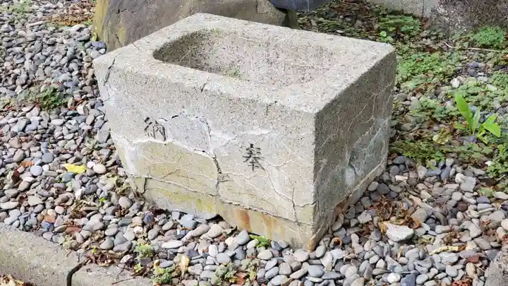 三吉神社の手水舎