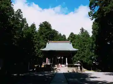 八幡神社の本殿・本堂
