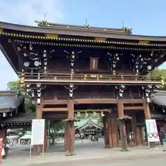 真清田神社の山門