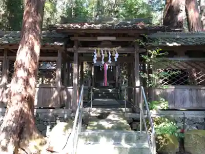 長寸神社の本殿・本堂
