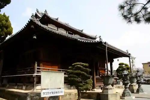 酒見寺の本殿・本堂