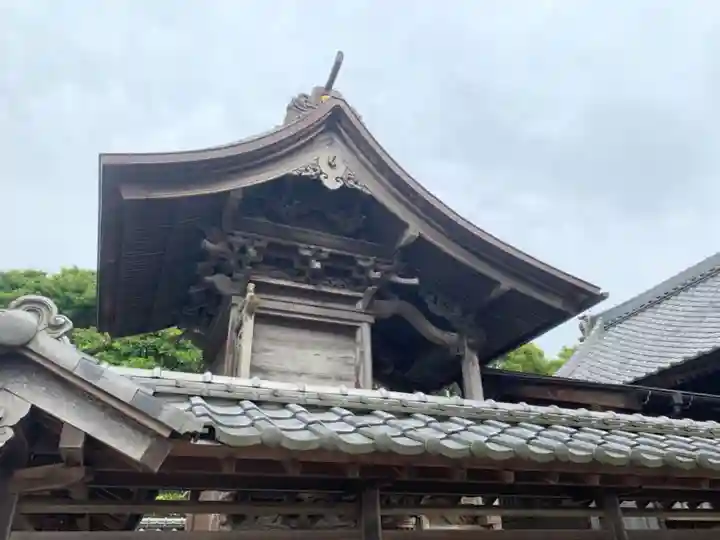 大原八幡神社の本殿・本堂