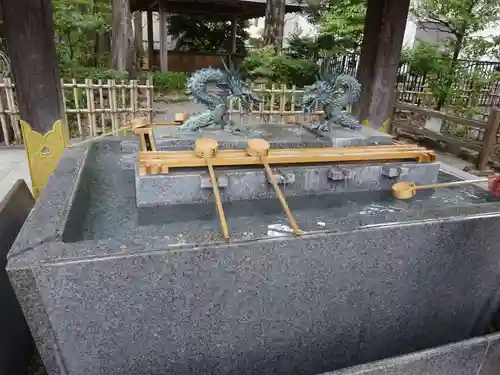 大國魂神社の手水舎
