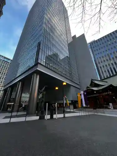 虎ノ門金刀比羅宮の{uncategorized: "未分類", other: "その他", undefined: "問題あり", building: "その他建物", grave: "お墓", sacred_gate: "鳥居", guardian: "狛犬", statue: "像", buddha: "仏像", history: "歴史", nature: "自然", garden: "庭園", animal: "動物", pagoda: "塔", temizu: "手水舎", mountain_gate: "山門・神門", sanctuary: "本殿・本堂", subordinate: "末社・摂社", art: "芸術", scenery: "景色", jizo: "地蔵", ema: "絵馬", goshuin: "御朱印", omikuji: "おみくじ", items: "授与品その他", amulet: "お守り", goshuincho: "御朱印帳", eats: "食事", festival: "お祭り", votive_dance: "神楽", shichigosan: "七五三参", wedding: "結婚式", experience: "体験その他", initially: "初詣", around: "周辺", anti_infection: "感染症対策"}