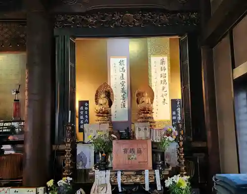 大本山成田山仙台分院の仏像