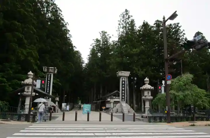 高野山金剛峯寺奥の院(和歌山県)