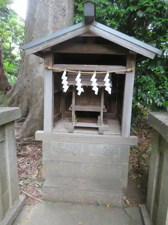 前鳥神社の末社・摂社