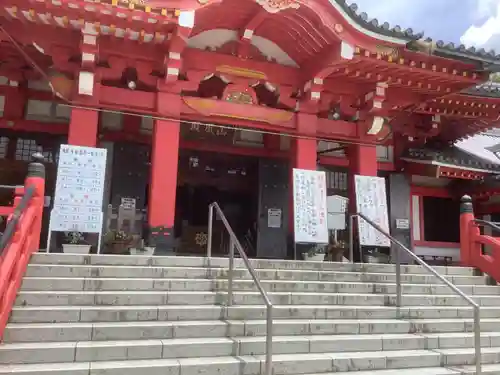 甚目寺の本殿・本堂