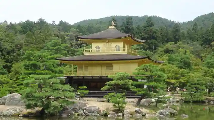 鹿苑寺(金閣寺)の{uncategorized: "未分類", other: "その他", undefined: "問題あり", building: "その他建物", grave: "お墓", sacred_gate: "鳥居", guardian: "狛犬", statue: "像", buddha: "仏像", history: "歴史", nature: "自然", garden: "庭園", animal: "動物", pagoda: "塔", temizu: "手水舎", mountain_gate: "山門・神門", sanctuary: "本殿・本堂", subordinate: "末社・摂社", art: "芸術", scenery: "景色", jizo: "地蔵", ema: "絵馬", goshuin: "御朱印", omikuji: "おみくじ", items: "授与品その他", amulet: "お守り", goshuincho: "御朱印帳", eats: "食事", festival: "お祭り", votive_dance: "神楽", shichigosan: "七五三参", wedding: "結婚式", experience: "体験その他", initially: "初詣", around: "周辺", anti_infection: "感染症対策"}