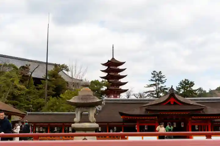 厳島神社(広島県)