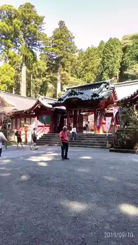 箱根神社の山門・神門