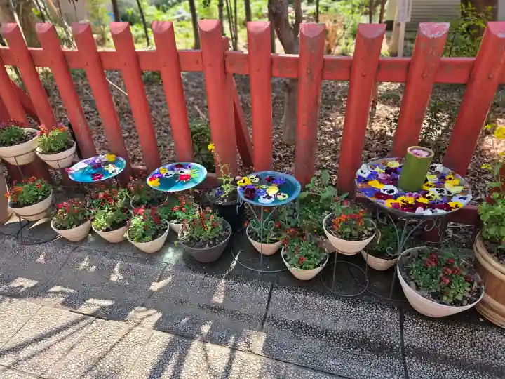 川越八幡宮の{uncategorized: "未分類", other: "その他", undefined: "問題あり", building: "その他建物", grave: "お墓", sacred_gate: "鳥居", guardian: "狛犬", statue: "像", buddha: "仏像", history: "歴史", nature: "自然", garden: "庭園", animal: "動物", pagoda: "塔", temizu: "手水舎", mountain_gate: "山門・神門", sanctuary: "本殿・本堂", subordinate: "末社・摂社", art: "芸術", scenery: "景色", jizo: "地蔵", ema: "絵馬", goshuin: "御朱印", omikuji: "おみくじ", items: "授与品その他", amulet: "お守り", goshuincho: "御朱印帳", eats: "食事", festival: "お祭り", votive_dance: "神楽", shichigosan: "七五三参", wedding: "結婚式", experience: "体験その他", initially: "初詣", around: "周辺", anti_infection: "感染症対策"}