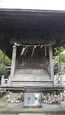 八剱八幡神社の末社・摂社
