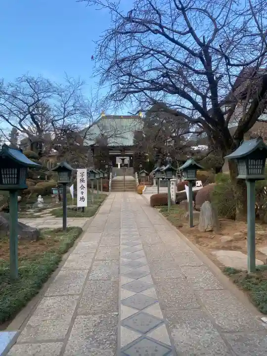密藏院の{uncategorized: "未分類", other: "その他", undefined: "問題あり", building: "その他建物", grave: "お墓", sacred_gate: "鳥居", guardian: "狛犬", statue: "像", buddha: "仏像", history: "歴史", nature: "自然", garden: "庭園", animal: "動物", pagoda: "塔", temizu: "手水舎", mountain_gate: "山門・神門", sanctuary: "本殿・本堂", subordinate: "末社・摂社", art: "芸術", scenery: "景色", jizo: "地蔵", ema: "絵馬", goshuin: "御朱印", omikuji: "おみくじ", items: "授与品その他", amulet: "お守り", goshuincho: "御朱印帳", eats: "食事", festival: "お祭り", votive_dance: "神楽", shichigosan: "七五三参", wedding: "結婚式", experience: "体験その他", initially: "初詣", around: "周辺", anti_infection: "感染症対策"}