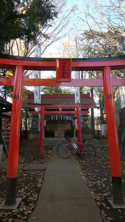 羽根木神社の鳥居