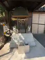 白旗稲荷神社の{uncategorized: "未分類", other: "その他", undefined: "問題あり", building: "その他建物", grave: "お墓", sacred_gate: "鳥居", guardian: "狛犬", statue: "像", buddha: "仏像", history: "歴史", nature: "自然", garden: "庭園", animal: "動物", pagoda: "塔", temizu: "手水舎", mountain_gate: "山門・神門", sanctuary: "本殿・本堂", subordinate: "末社・摂社", art: "芸術", scenery: "景色", jizo: "地蔵", ema: "絵馬", goshuin: "御朱印", omikuji: "おみくじ", items: "授与品その他", amulet: "お守り", goshuincho: "御朱印帳", eats: "食事", festival: "お祭り", votive_dance: "神楽", shichigosan: "七五三参", wedding: "結婚式", experience: "体験その他", initially: "初詣", around: "周辺", anti_infection: "感染症対策"}