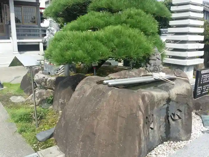 万福寺の手水舎