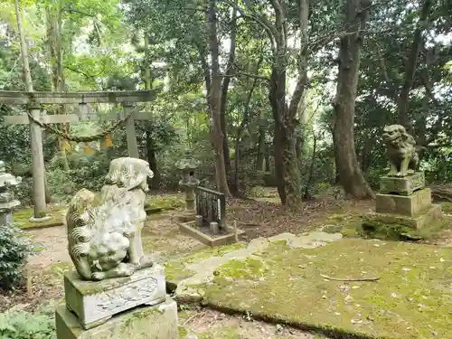 上堂神社の狛犬