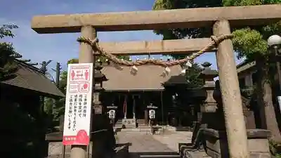 寒川神社の鳥居