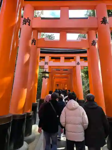 伏見稲荷大社の{uncategorized: "未分類", other: "その他", undefined: "問題あり", building: "その他建物", grave: "お墓", sacred_gate: "鳥居", guardian: "狛犬", statue: "像", buddha: "仏像", history: "歴史", nature: "自然", garden: "庭園", animal: "動物", pagoda: "塔", temizu: "手水舎", mountain_gate: "山門・神門", sanctuary: "本殿・本堂", subordinate: "末社・摂社", art: "芸術", scenery: "景色", jizo: "地蔵", ema: "絵馬", goshuin: "御朱印", omikuji: "おみくじ", items: "授与品その他", amulet: "お守り", goshuincho: "御朱印帳", eats: "食事", festival: "お祭り", votive_dance: "神楽", shichigosan: "七五三参", wedding: "結婚式", experience: "体験その他", initially: "初詣", around: "周辺", anti_infection: "感染症対策"}