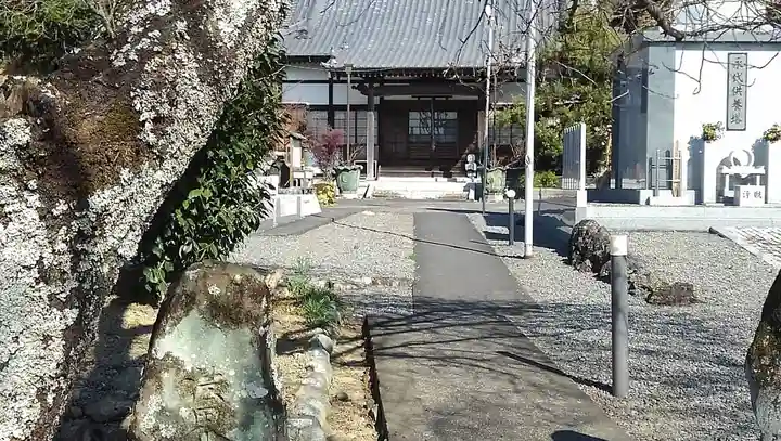 万松院の本殿・本堂