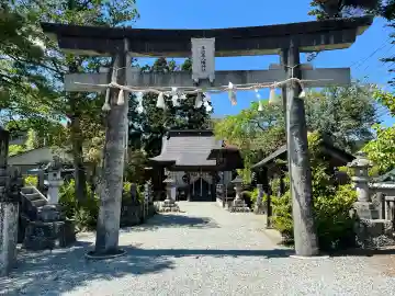 生出森八幡神社(里宮)の{uncategorized: "未分類", other: "その他", undefined: "問題あり", building: "その他建物", grave: "お墓", sacred_gate: "鳥居", guardian: "狛犬", statue: "像", buddha: "仏像", history: "歴史", nature: "自然", garden: "庭園", animal: "動物", pagoda: "塔", temizu: "手水舎", mountain_gate: "山門・神門", sanctuary: "本殿・本堂", subordinate: "末社・摂社", art: "芸術", scenery: "景色", jizo: "地蔵", ema: "絵馬", goshuin: "御朱印", omikuji: "おみくじ", items: "授与品その他", amulet: "お守り", goshuincho: "御朱印帳", eats: "食事", festival: "お祭り", votive_dance: "神楽", shichigosan: "七五三参", wedding: "結婚式", experience: "体験その他", initially: "初詣", around: "周辺", anti_infection: "感染症対策"}