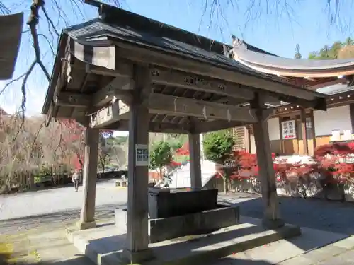 南湖神社の手水舎