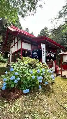 上湯川稲荷神社(北海道)