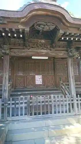 本木氷川神社の本殿・本堂