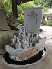 大宝八幡宮の像