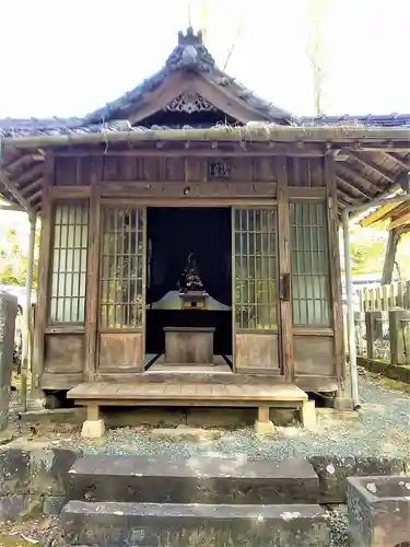 日輪寺の建物その他