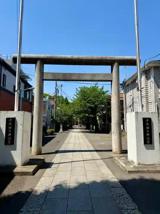 池袋氷川神社の鳥居