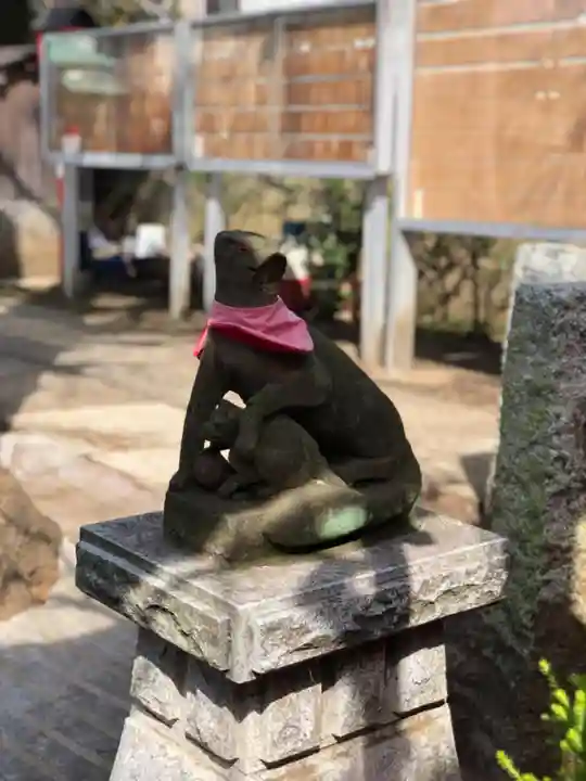 久富稲荷神社の狛犬