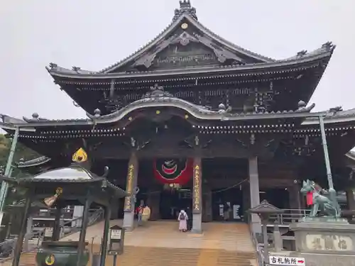 豊川閣　妙厳寺の本殿・本堂