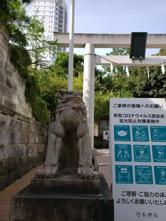 乃木神社の狛犬