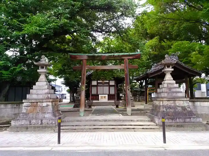 神明社(四番町神明社)の鳥居