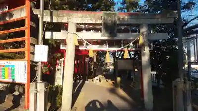 五社稲荷社の鳥居