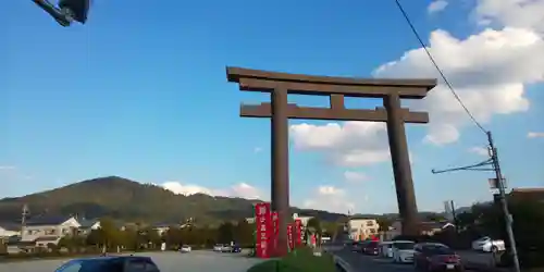 大神神社の鳥居