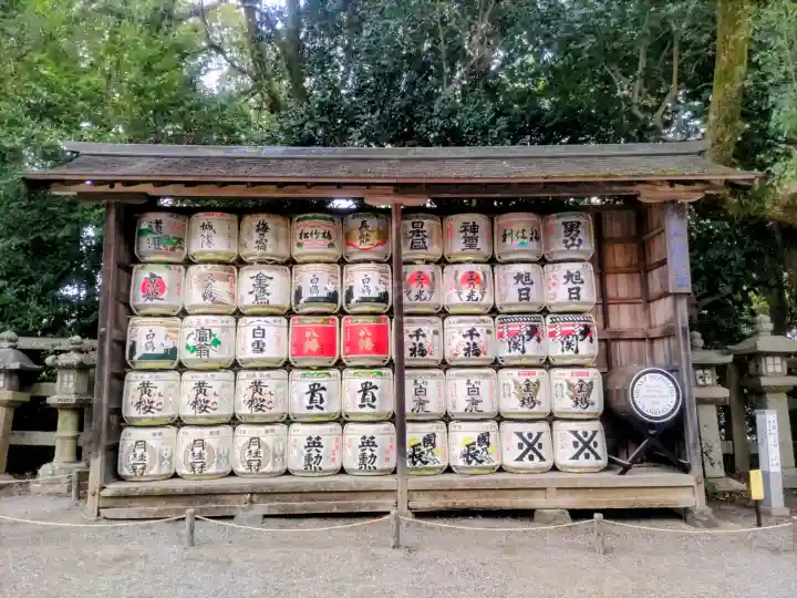 石清水八幡宮の{uncategorized: "未分類", other: "その他", undefined: "問題あり", building: "その他建物", grave: "お墓", sacred_gate: "鳥居", guardian: "狛犬", statue: "像", buddha: "仏像", history: "歴史", nature: "自然", garden: "庭園", animal: "動物", pagoda: "塔", temizu: "手水舎", mountain_gate: "山門・神門", sanctuary: "本殿・本堂", subordinate: "末社・摂社", art: "芸術", scenery: "景色", jizo: "地蔵", ema: "絵馬", goshuin: "御朱印", omikuji: "おみくじ", items: "授与品その他", amulet: "お守り", goshuincho: "御朱印帳", eats: "食事", festival: "お祭り", votive_dance: "神楽", shichigosan: "七五三参", wedding: "結婚式", experience: "体験その他", initially: "初詣", around: "周辺", anti_infection: "感染症対策"}