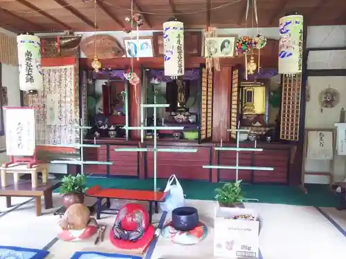 寺尾観音堂の本殿・本堂