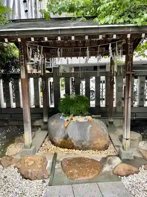 元三島神社の手水舎
