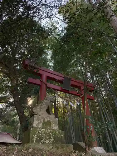 諏訪神社の鳥居