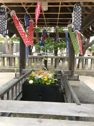 江南神社の{uncategorized: "未分類", other: "その他", undefined: "問題あり", building: "その他建物", grave: "お墓", sacred_gate: "鳥居", guardian: "狛犬", statue: "像", buddha: "仏像", history: "歴史", nature: "自然", garden: "庭園", animal: "動物", pagoda: "塔", temizu: "手水舎", mountain_gate: "山門・神門", sanctuary: "本殿・本堂", subordinate: "末社・摂社", art: "芸術", scenery: "景色", jizo: "地蔵", ema: "絵馬", goshuin: "御朱印", omikuji: "おみくじ", items: "授与品その他", amulet: "お守り", goshuincho: "御朱印帳", eats: "食事", festival: "お祭り", votive_dance: "神楽", shichigosan: "七五三参", wedding: "結婚式", experience: "体験その他", initially: "初詣", around: "周辺", anti_infection: "感染症対策"}